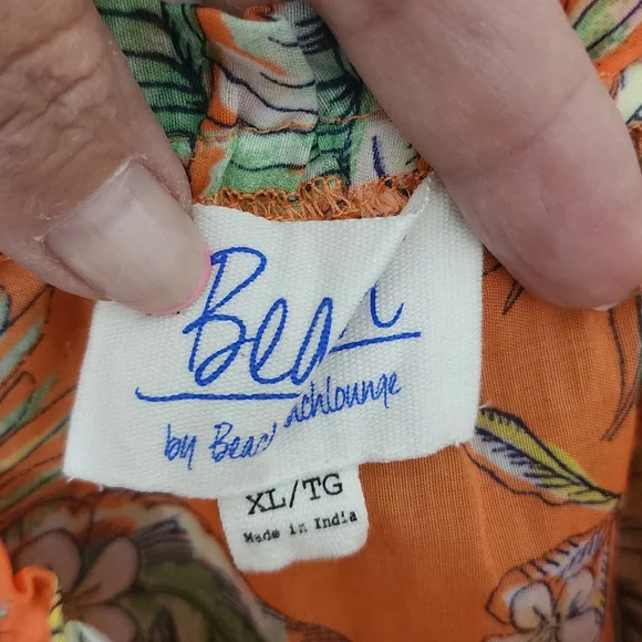 Beach blouse - Picture 2 of 3